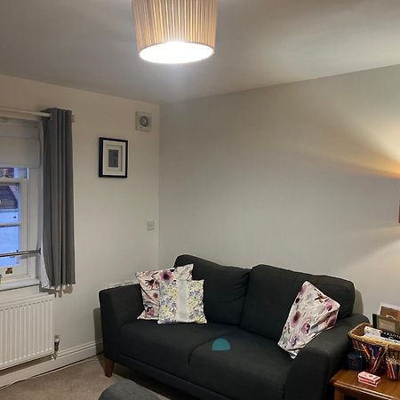 The Eaves, Glastonbury High Street 2 Bed 2 Bathroom Apartment 외부 사진