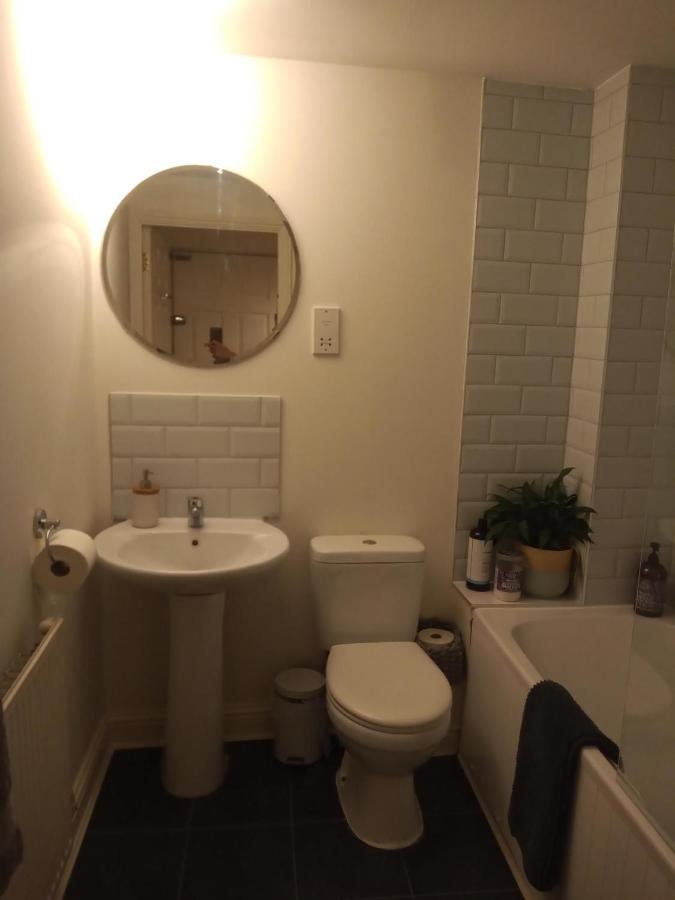 The Eaves, Glastonbury High Street 2 Bed 2 Bathroom Apartment 외부 사진