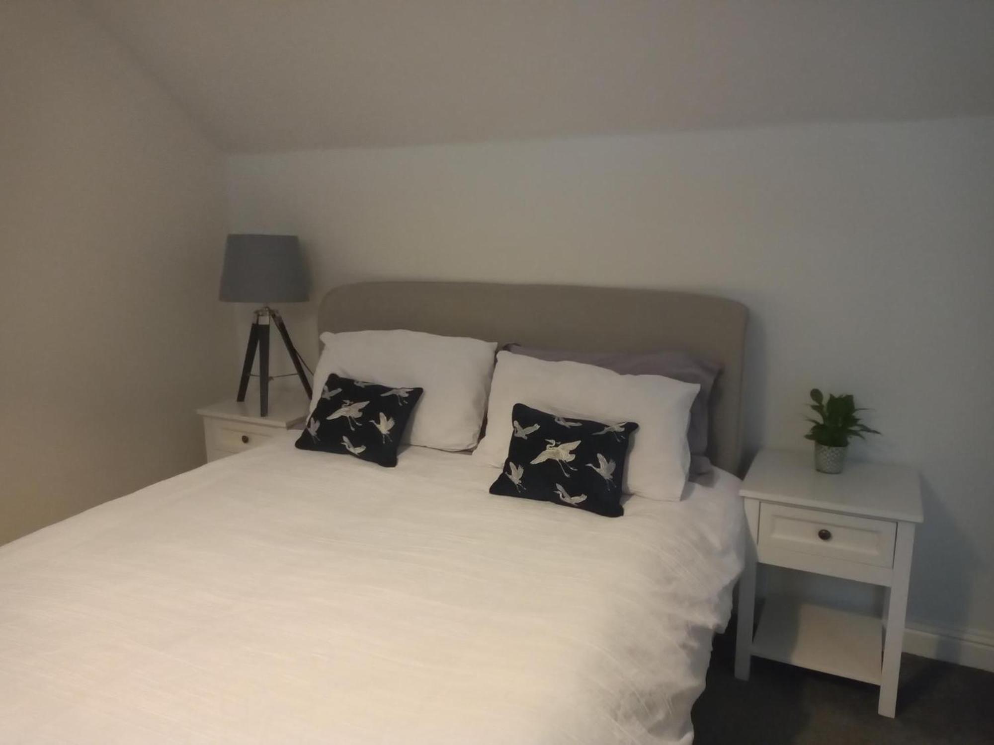The Eaves, Glastonbury High Street 2 Bed 2 Bathroom Apartment 외부 사진